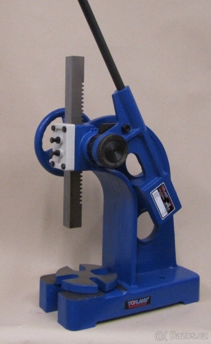 APR-3 ruční mechanický lis s ráčnou