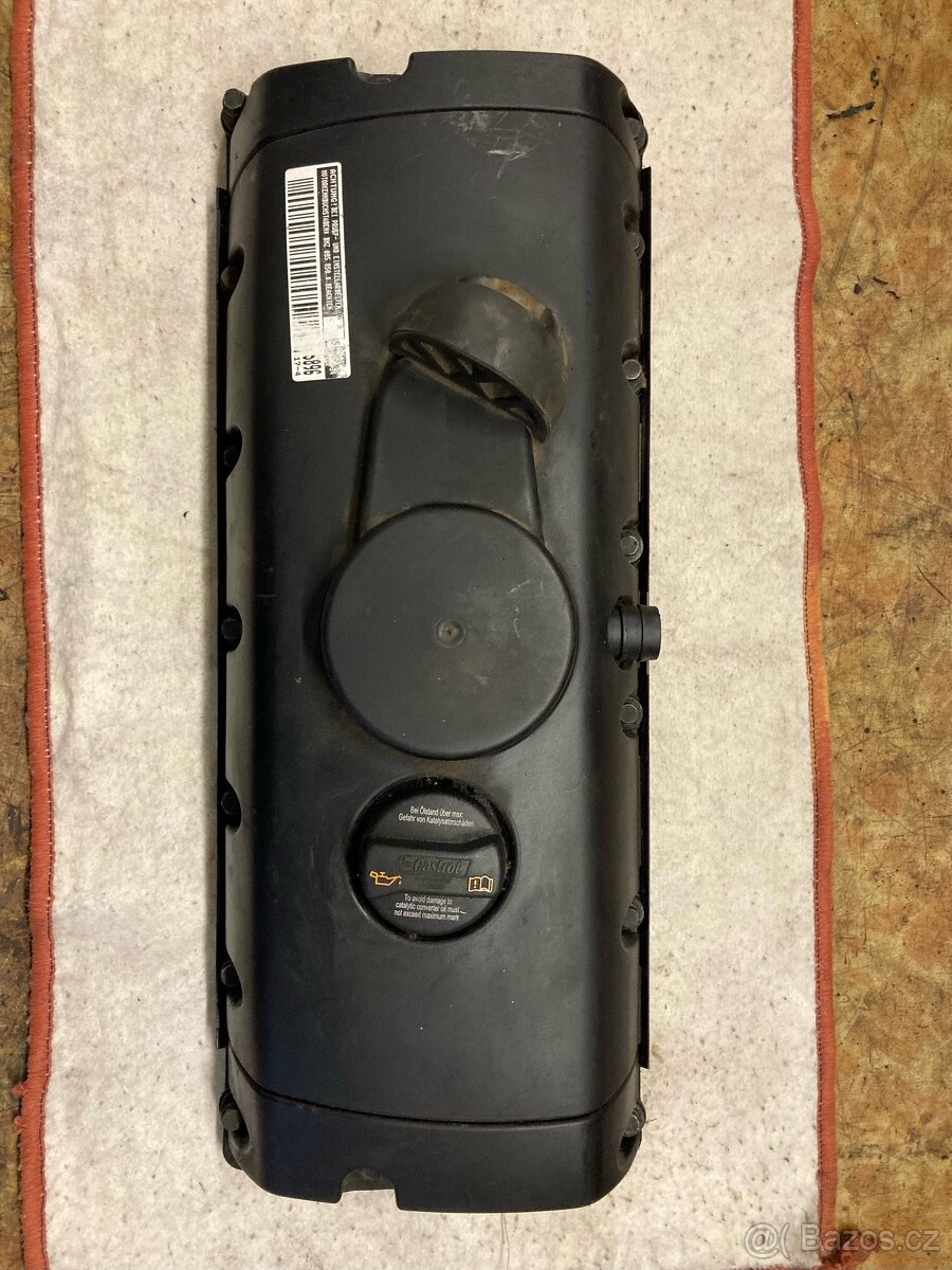 VW T5 2,5 TDI Kryt 070103469B,EGR ventil 070131512F