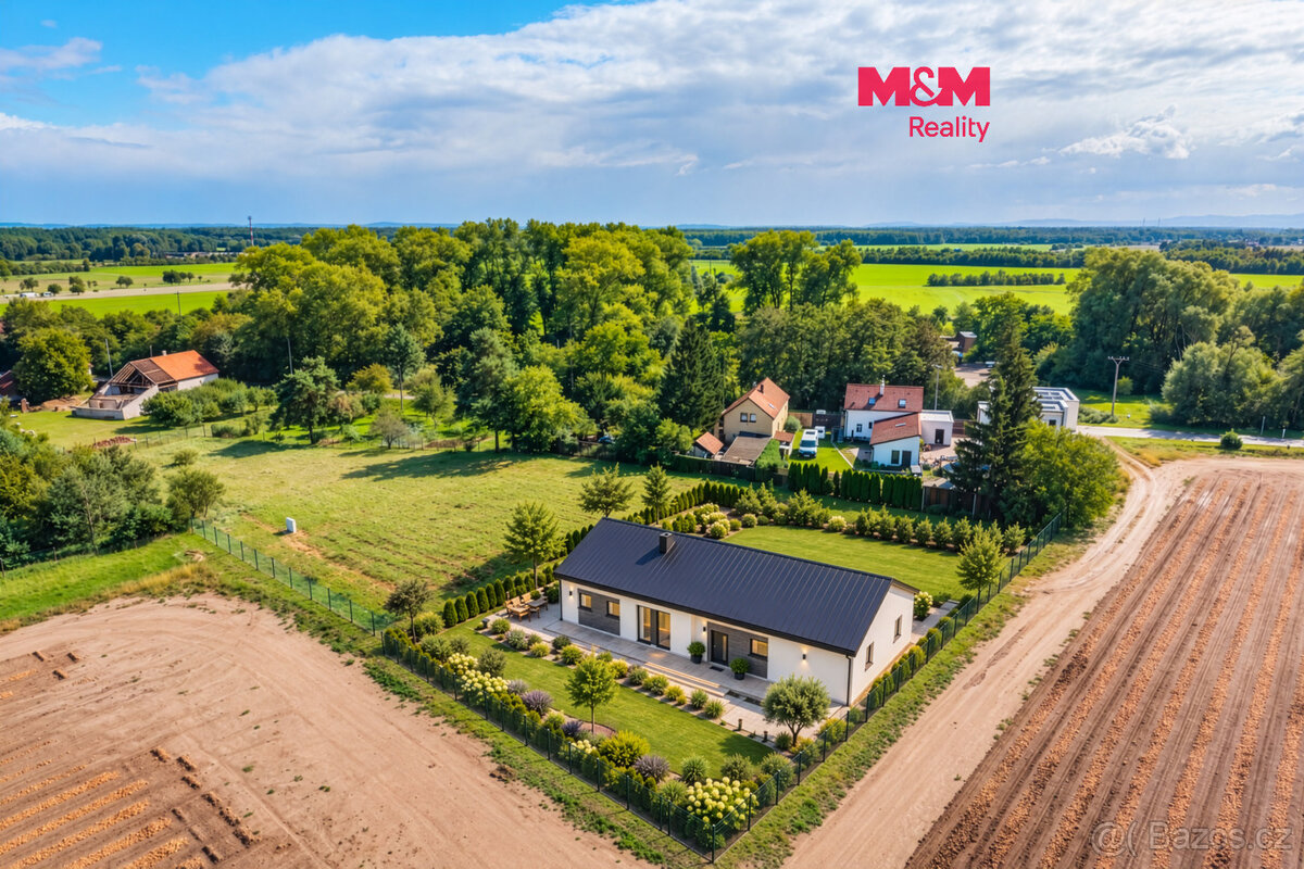 Prodej rodinného domu, 140 m², Opolany
