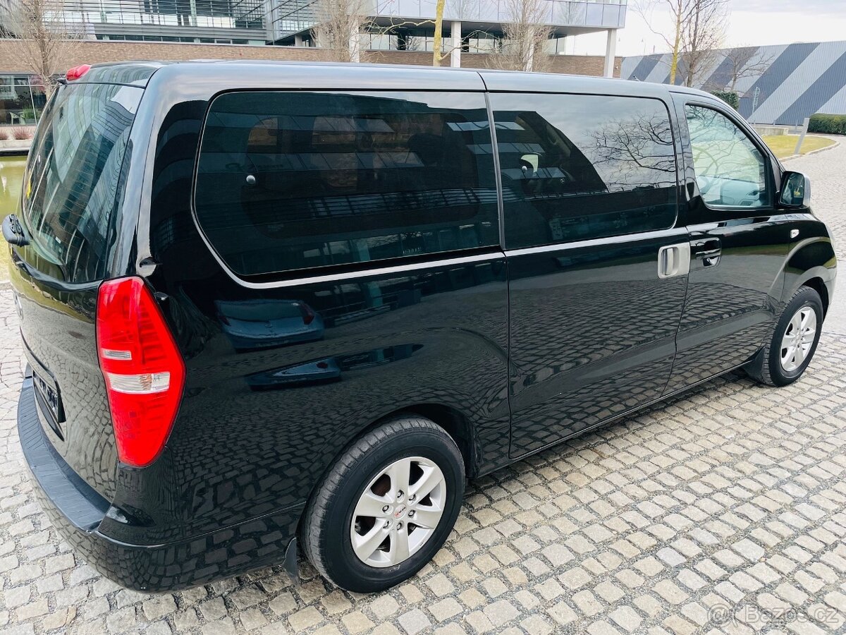 Hyundai H 1 2.5 CRDi 125KW MANUÁL 8-MÍST NAVIGACE SENZORY