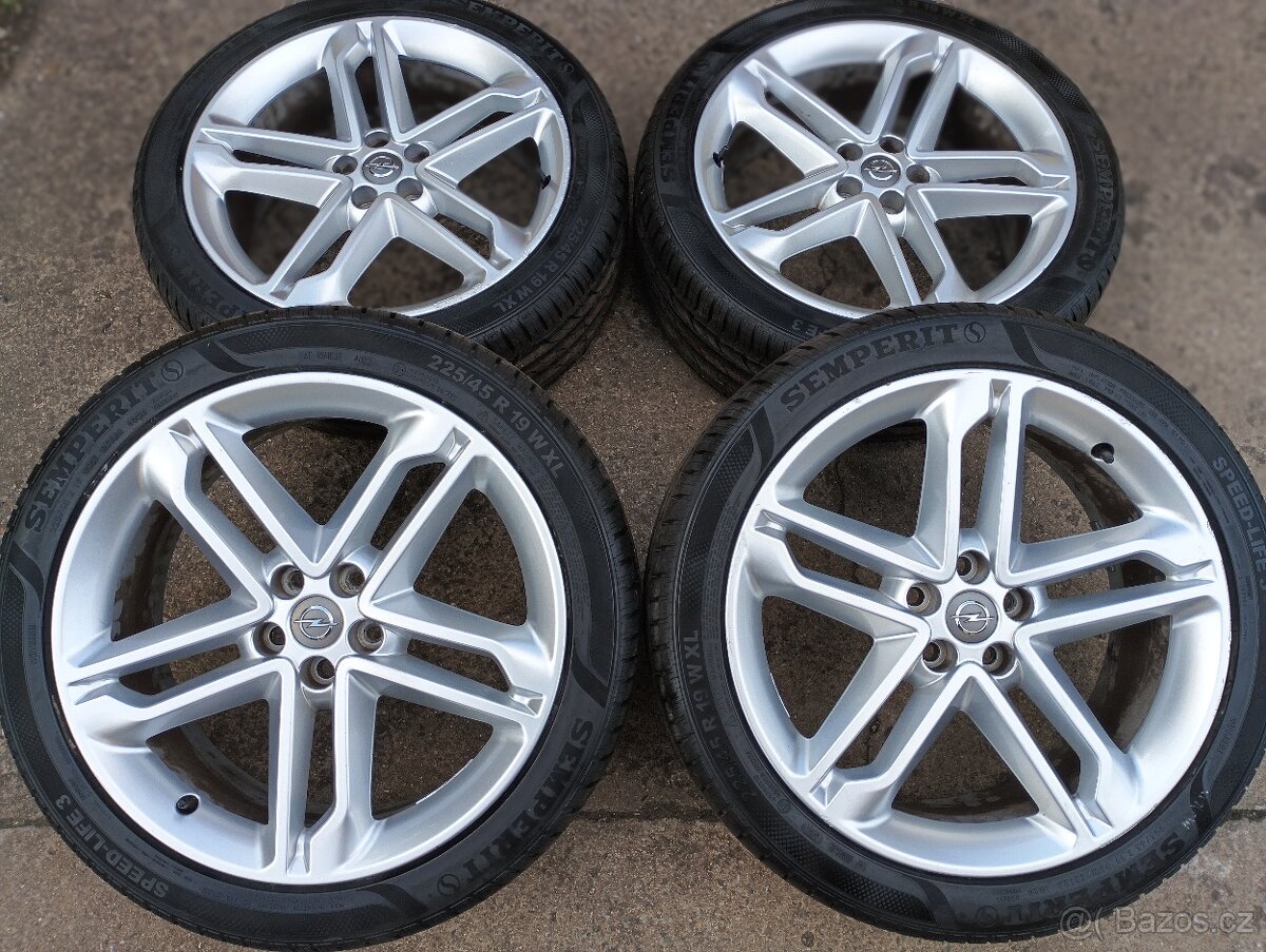 Originální disky Opel Astra J 5x105 R19