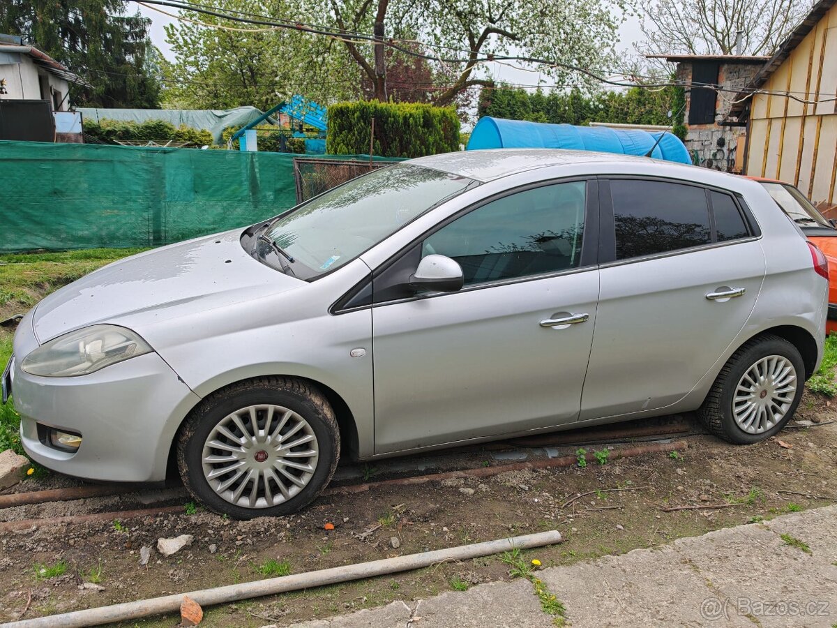 Prodej osobního automobilu Fiat Bravo
