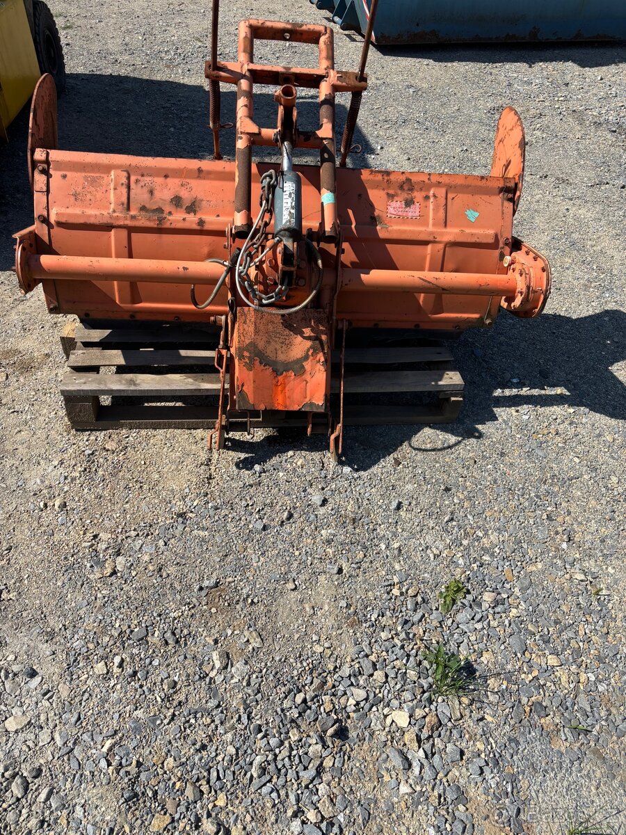 Rotavator kubota 130