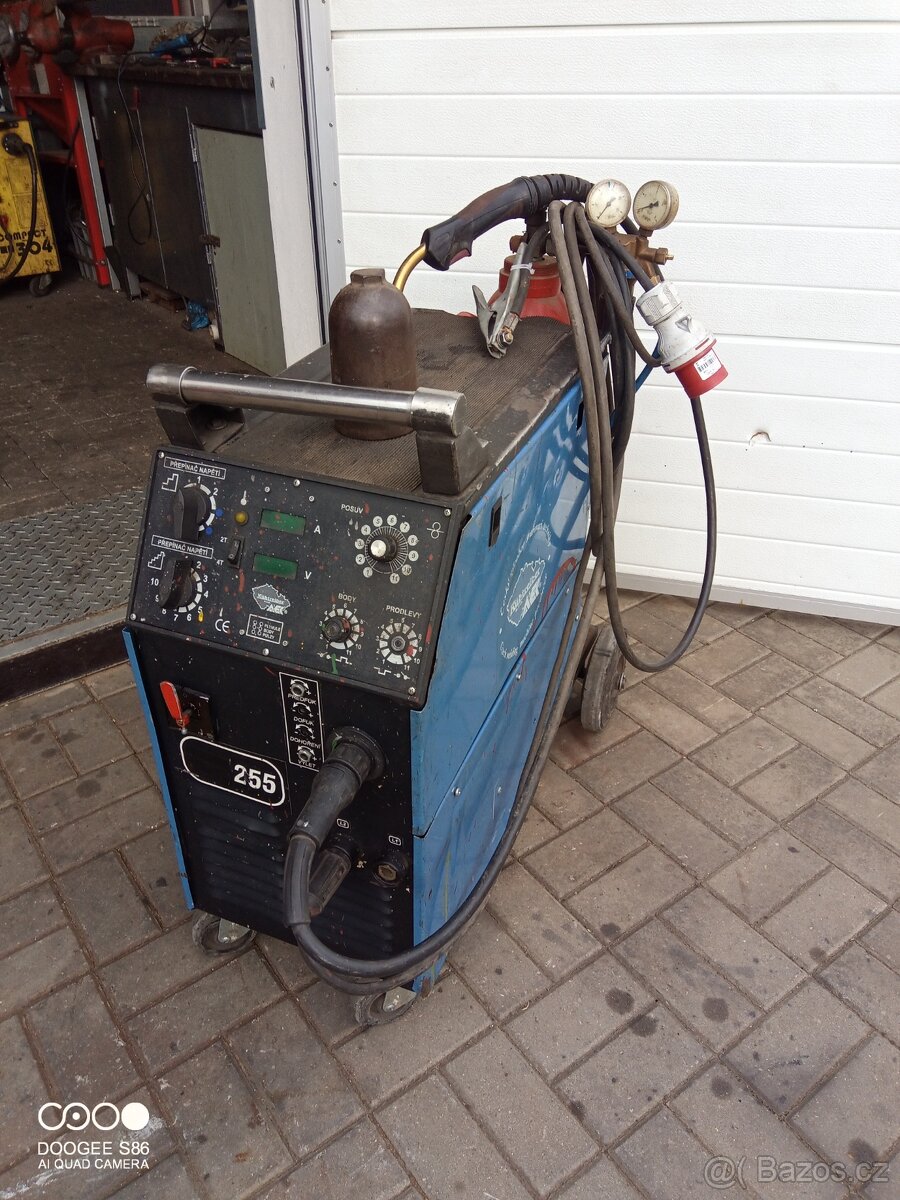 Svarecka co2