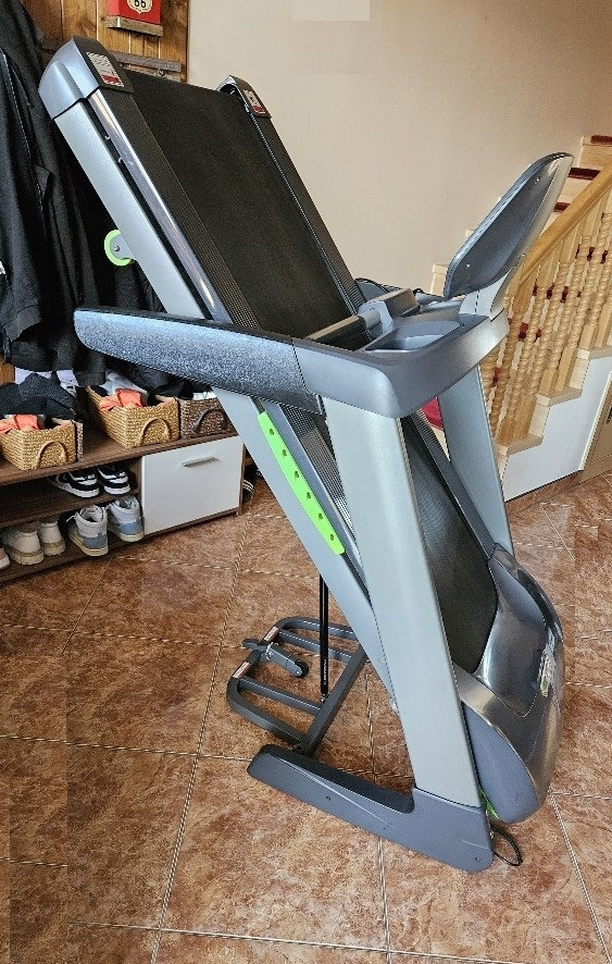 Běžecký trenažér Housefit Spiro Pro iRun, nosnost 170 kg