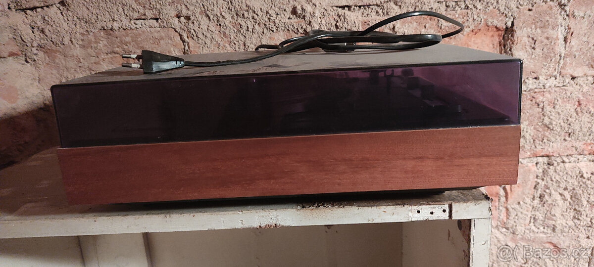 TESLA NC 160 - Gramofon