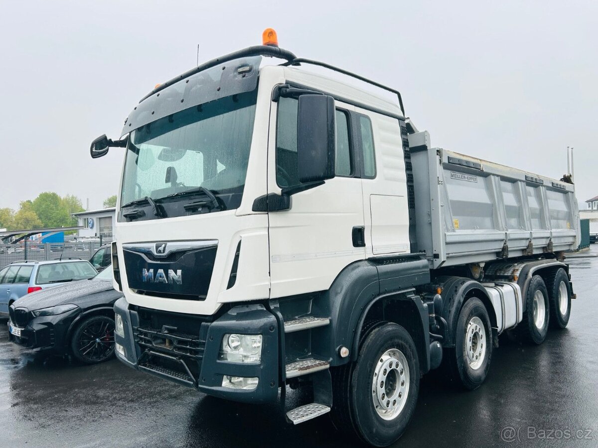 MAN TGS 35.460 8x4 třístranný sklápěč Bordmatic