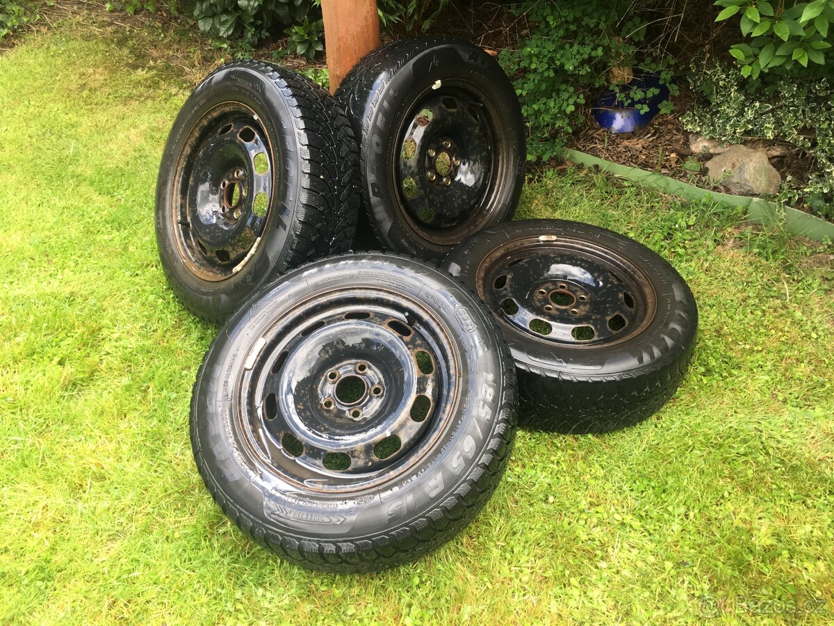 Plechové kola 5x100 R15, 185/65 R15 zimní