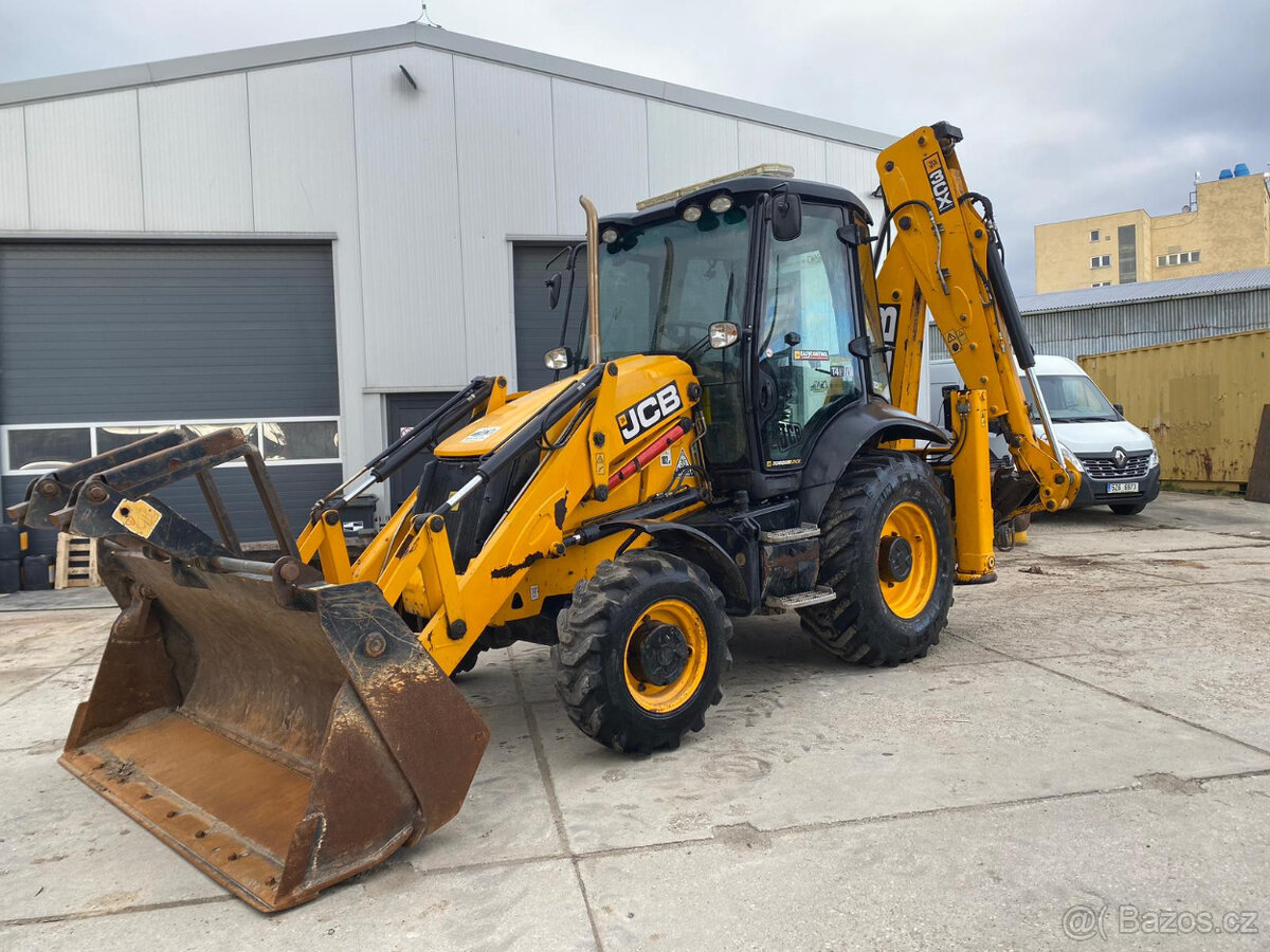 Traktorbagr JCB 3CX 2017 joystick