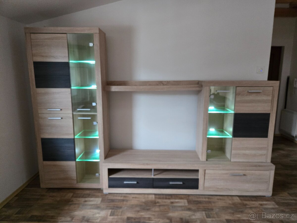 Obývací stěna