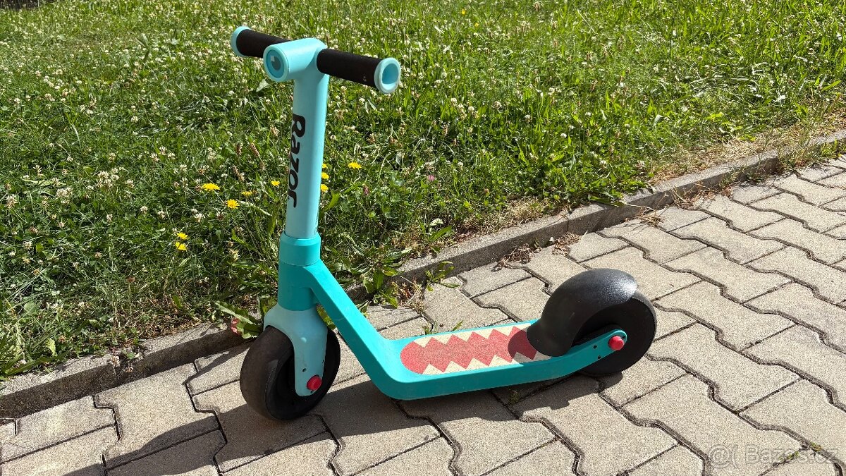 Dětská koloběžka RAZOR