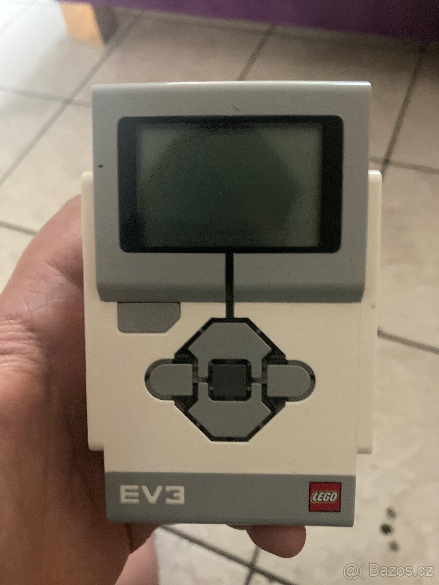 EV3 nastroj na motory Lego plus ty motory k tomu