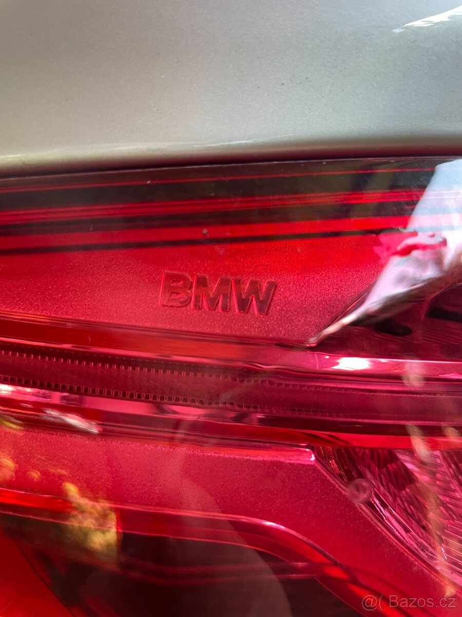 Koupím BMW zadní levé vnější světlo F11 facelift 2014