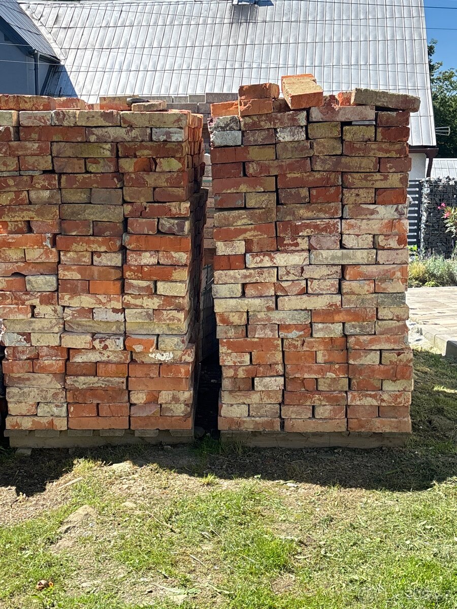 Staré cihly