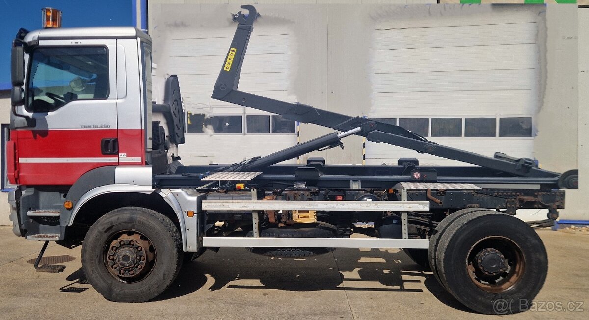 Predám MAN 4x4 E5 s nadstavbami HNK a korba
