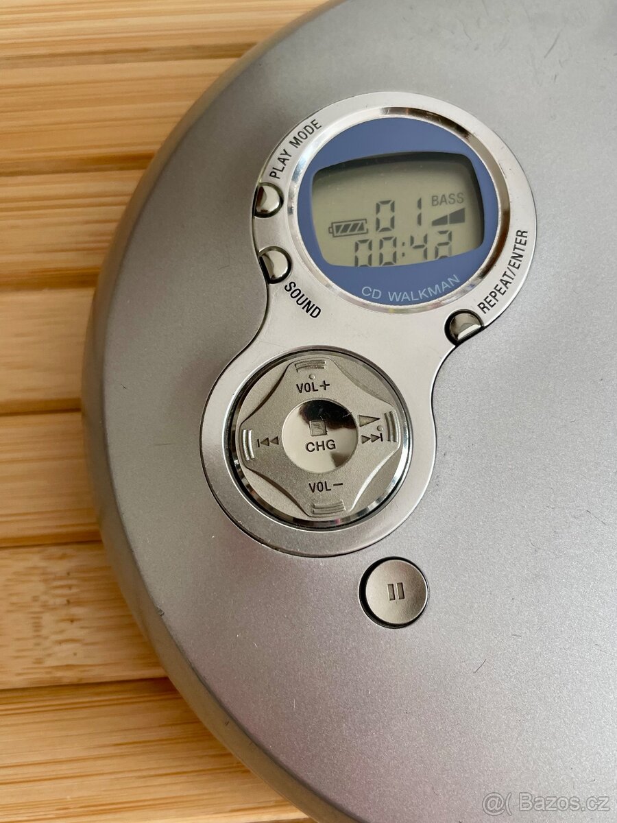 Sony walkman D-EJ751
