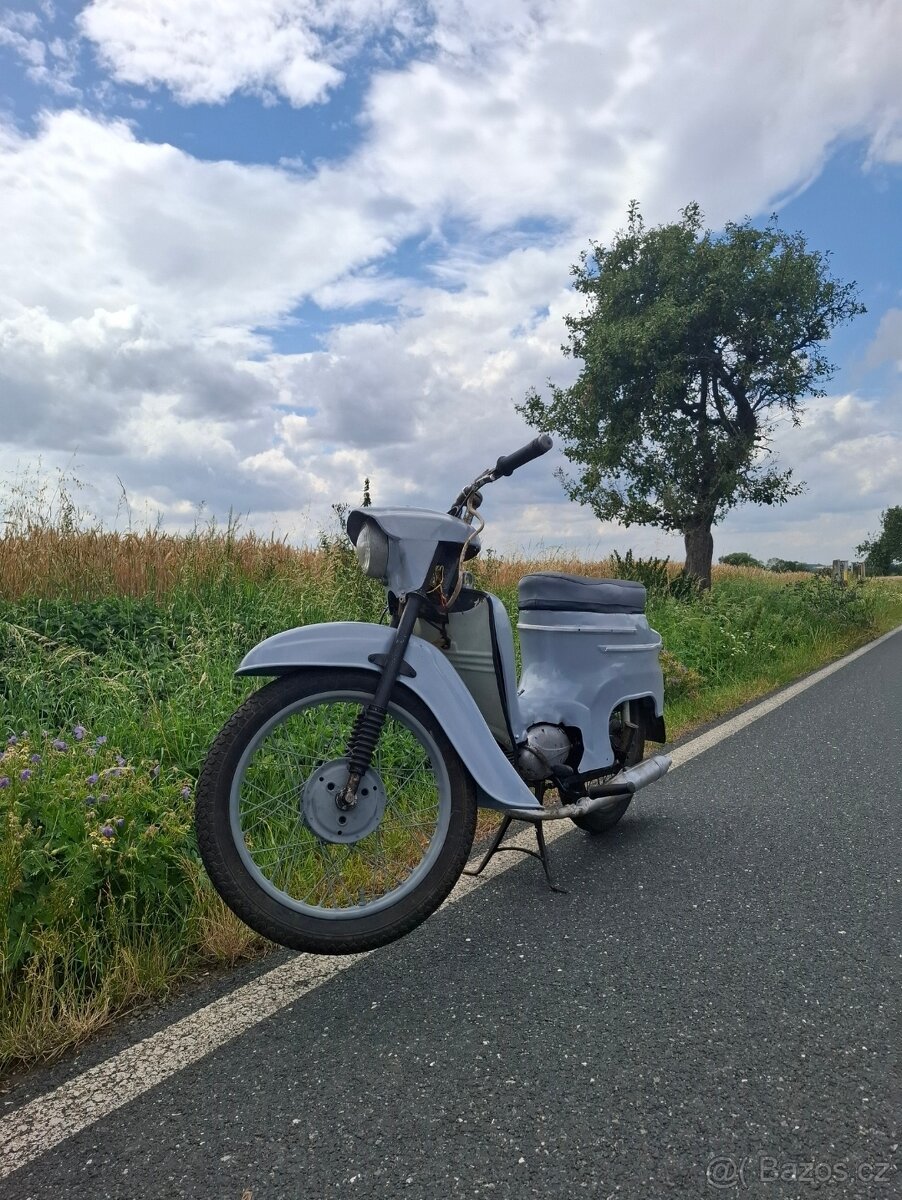 Jawa 05 pionýr