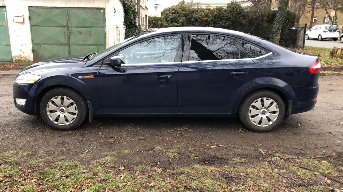 Zimní sada Ford Mondeo MK4, Barum 215/55 R16 + poklice