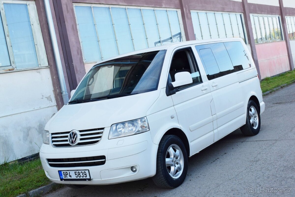 Volkswagen Multivan 2.5TDi 128KW 4x4/7MÍST/TAŽNÉ/