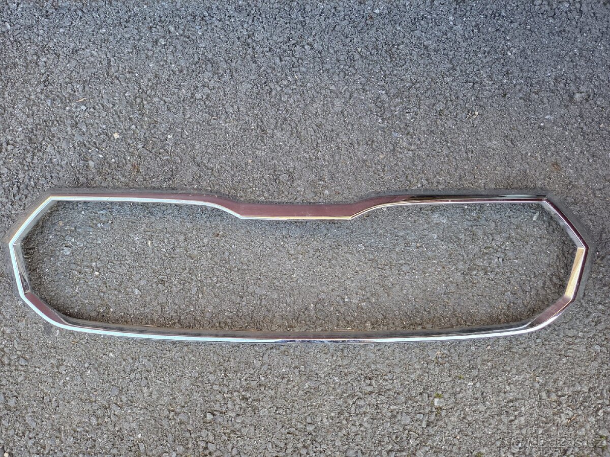 Rám přední masky Škoda Fabia 4 IV