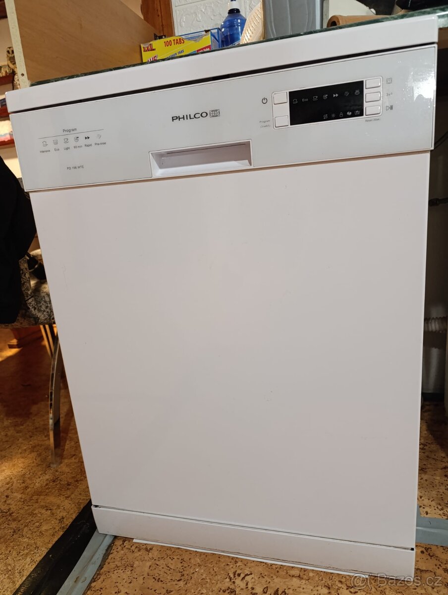 Myčka nádobí philco