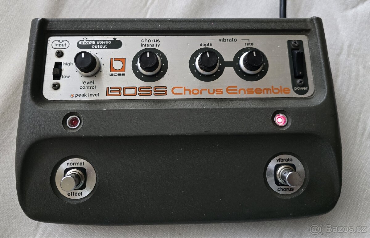 Boss CE-1 Chorus Ensemble Vintage Analog Stereo