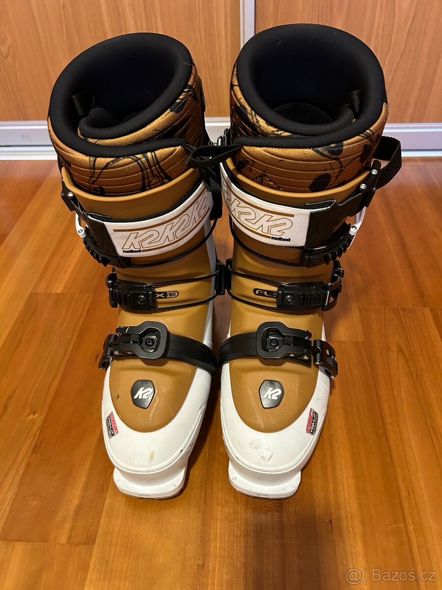 Špičkové pánské lyžáky vel.43