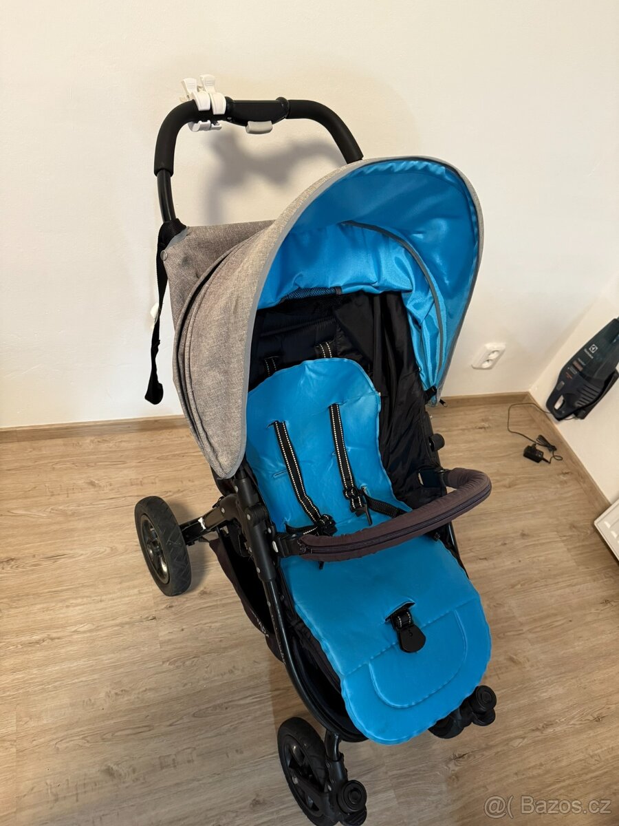 Kočárek Valco Snap 4