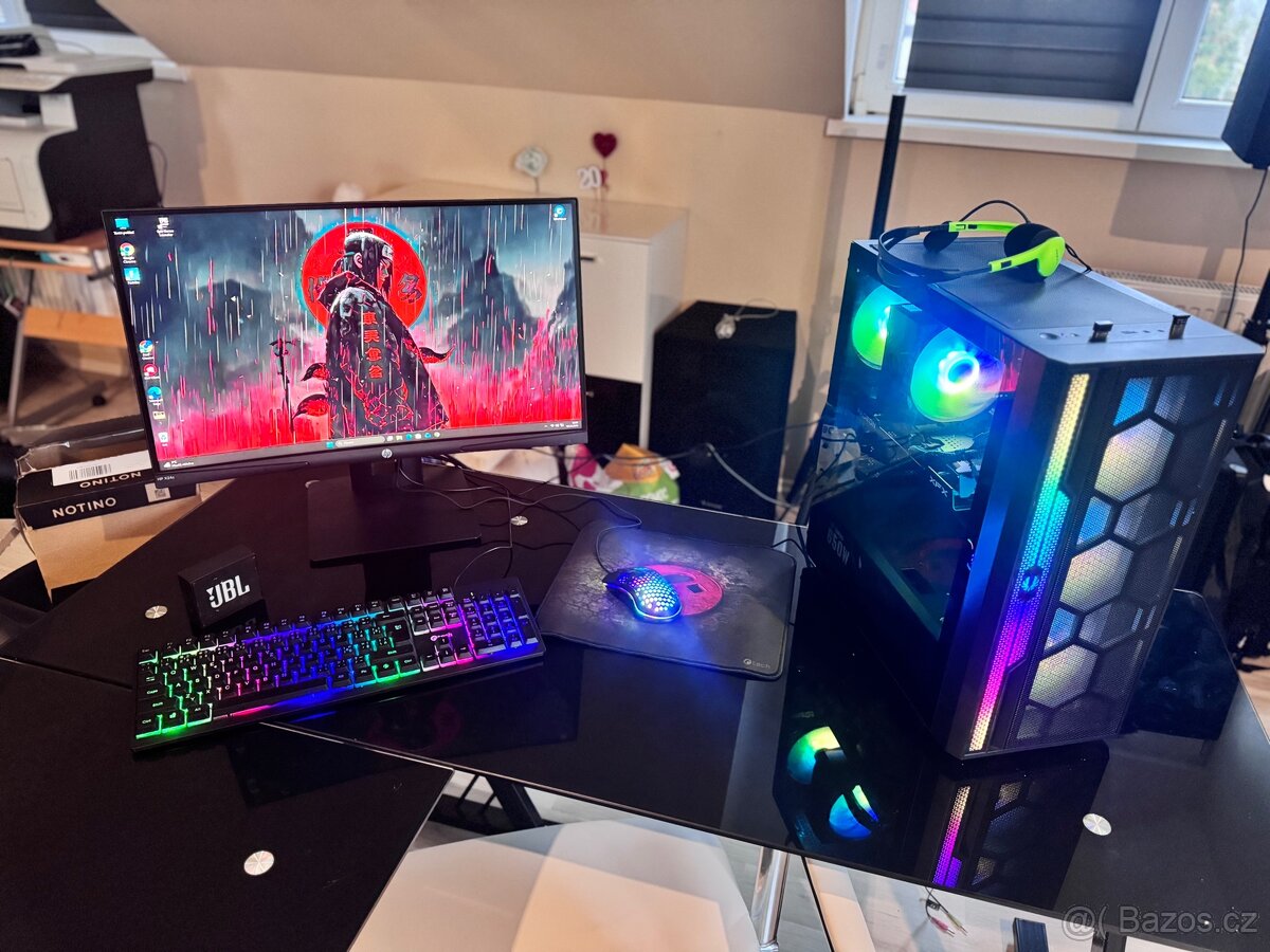 Prodám komplet herní Pc.