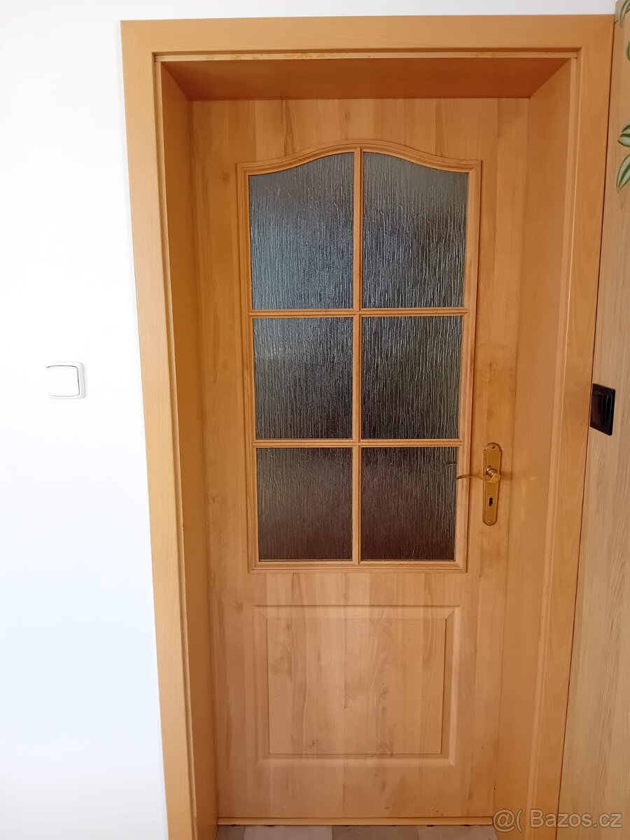 3 x prosklené dveře