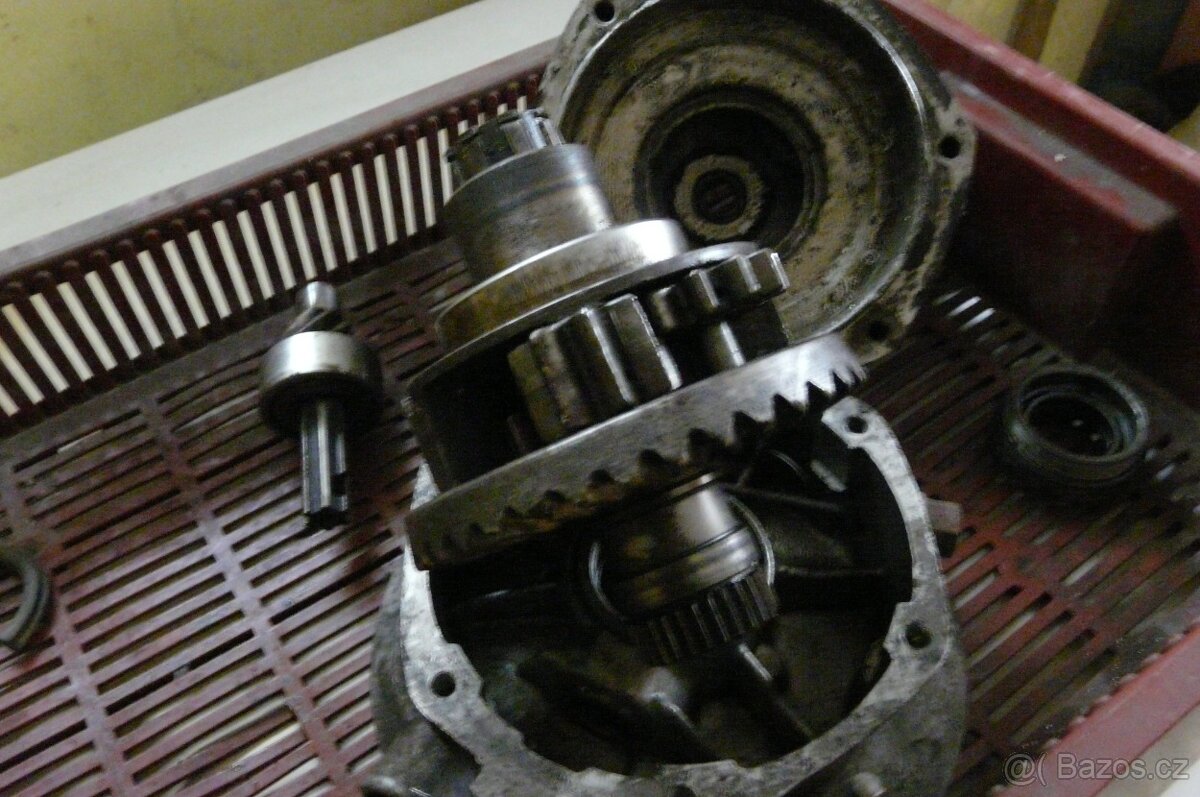 Náhon sajdy Dněpr,K750