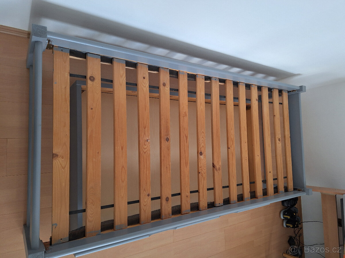 Rám postele 90 x 200 se zásuvkou