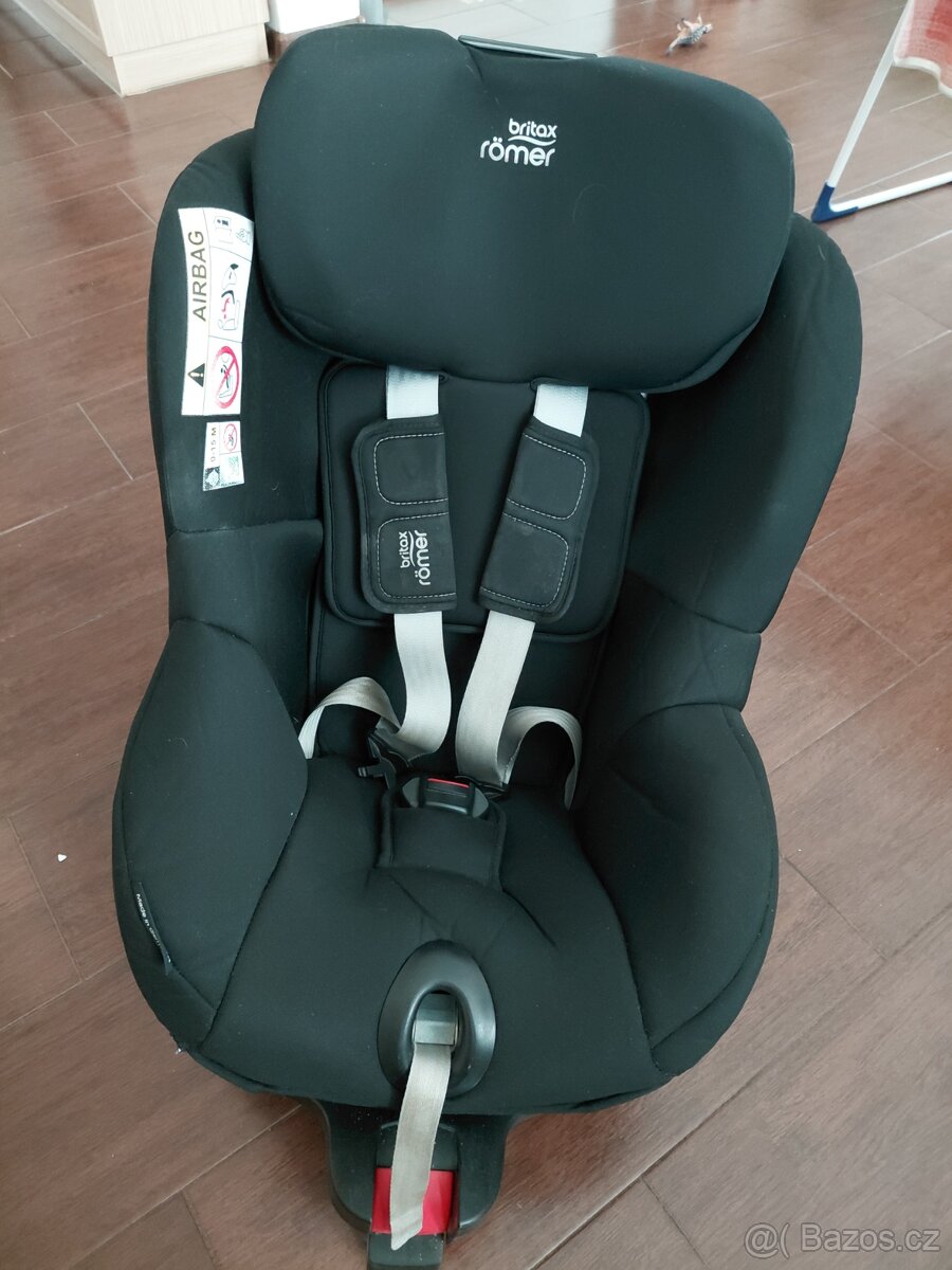 Autosedačka Britax Römer Dualfix