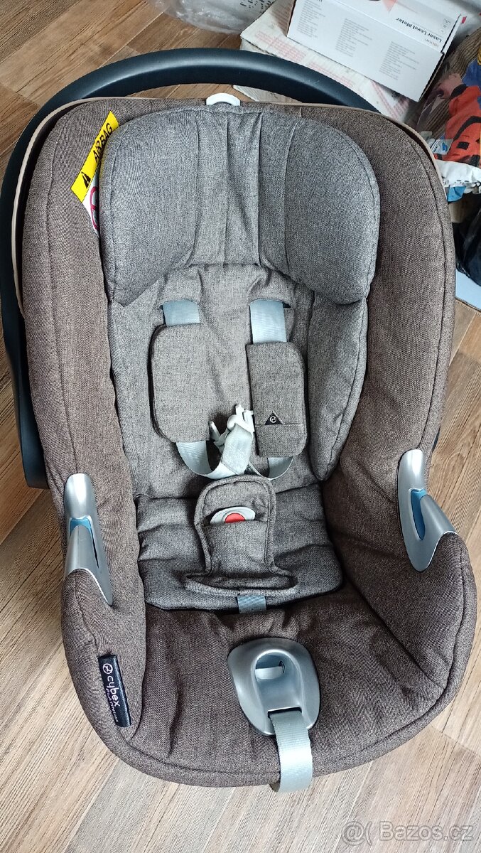 Autosedačky/vajíčka Cybex ATON