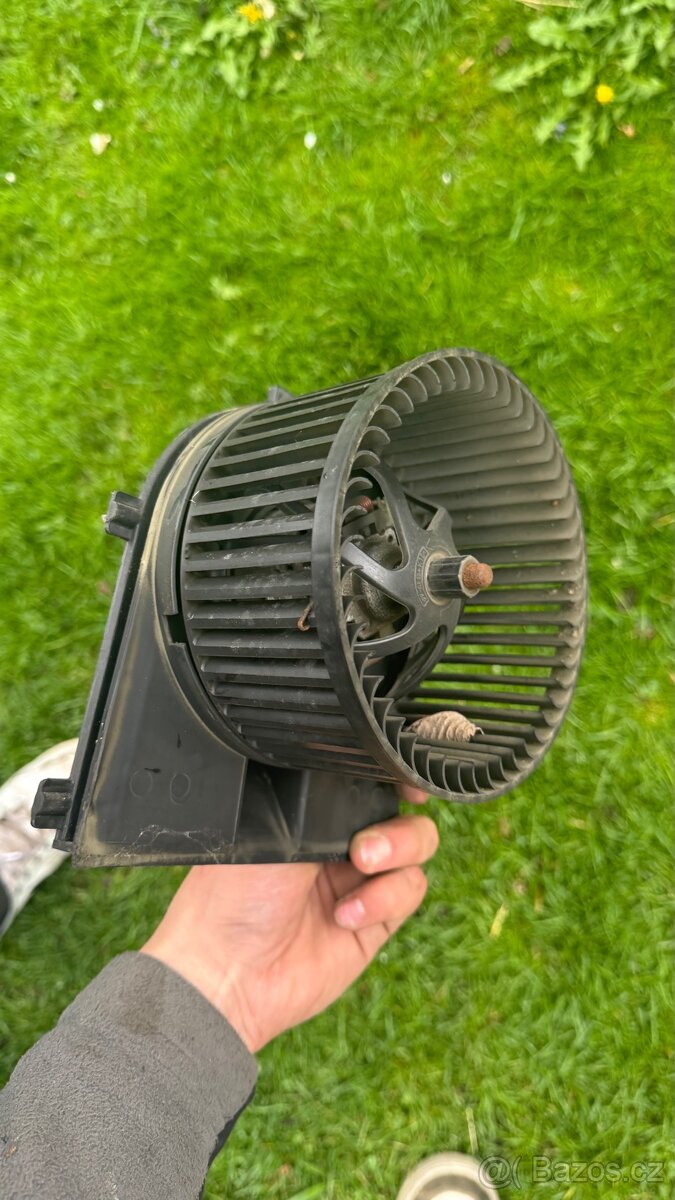 Ventilátor topení Škoda octavia 1