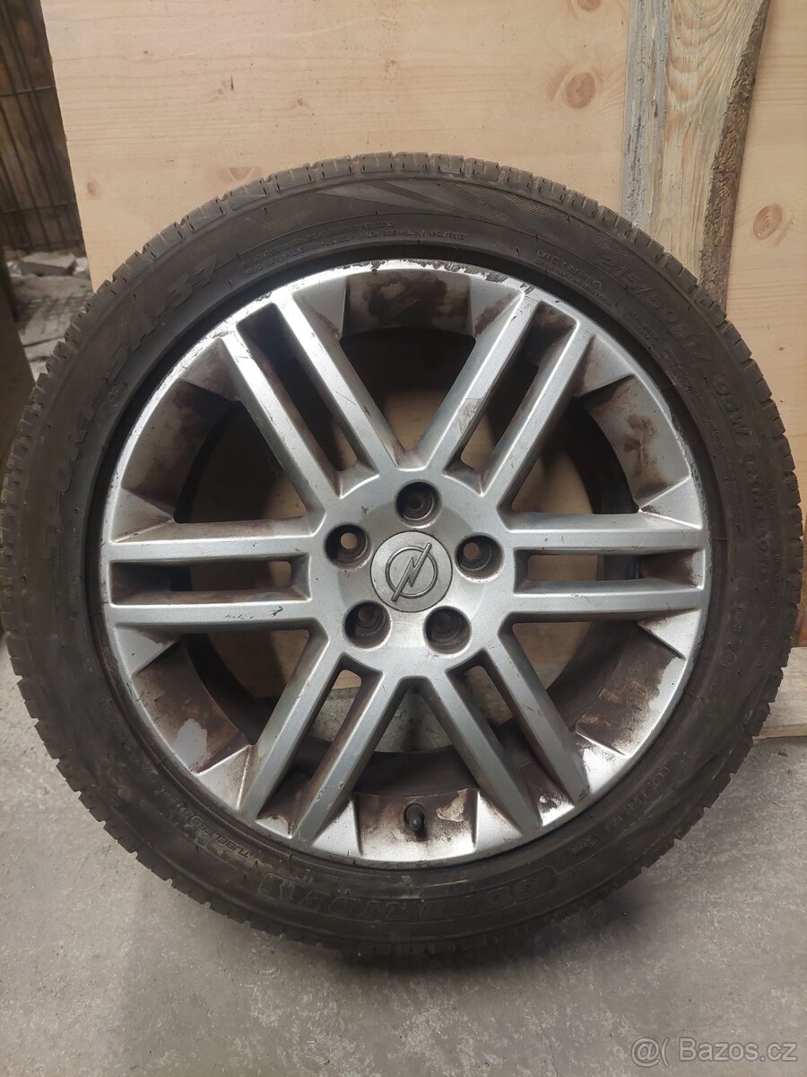 Alu kola Opel R17 pneu 215/50R17