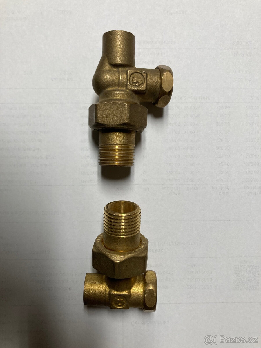 Pájecí uzavírací šroubení 1/2"x15mm