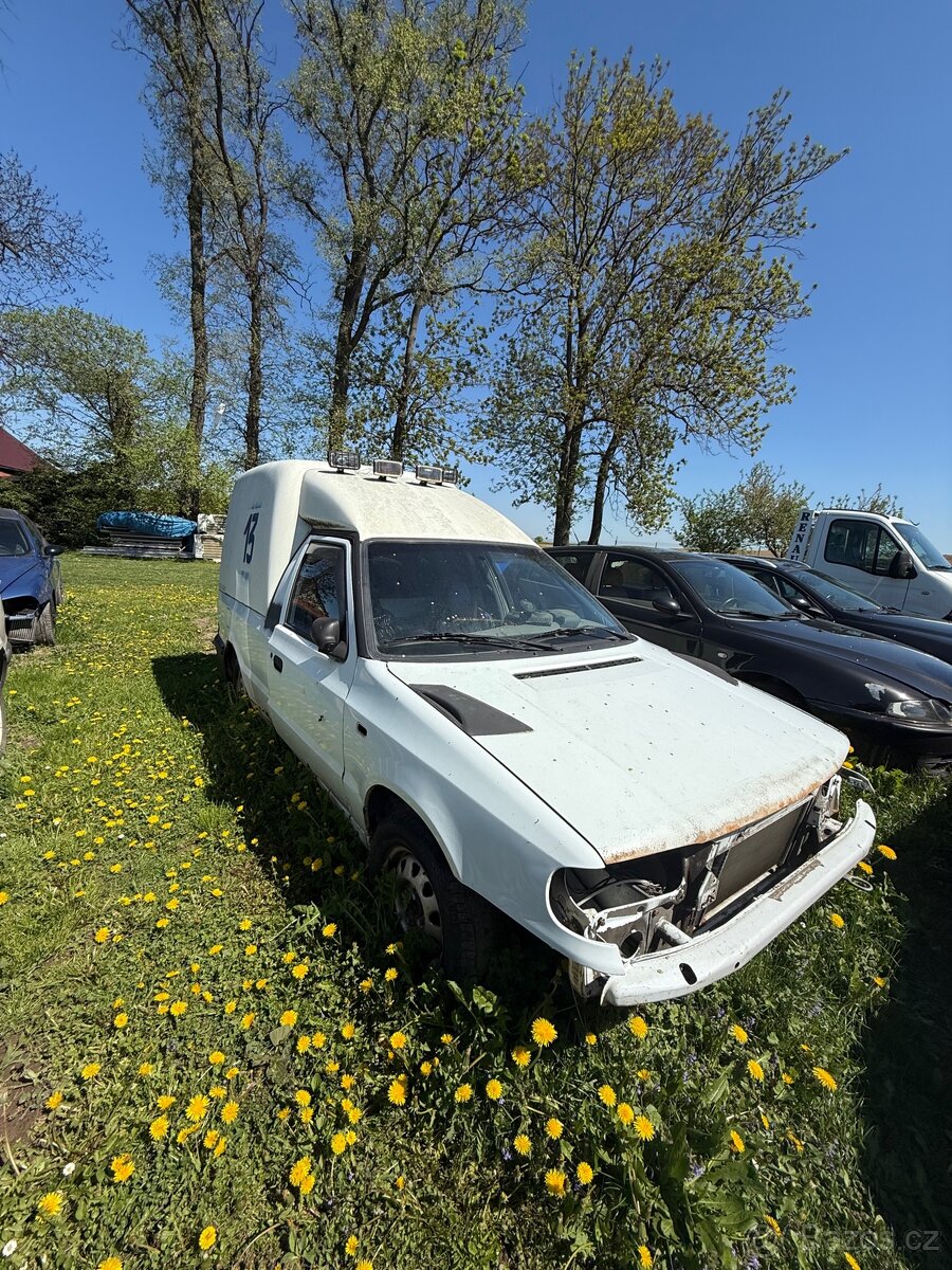 Felicia Pick Up náhradní díly