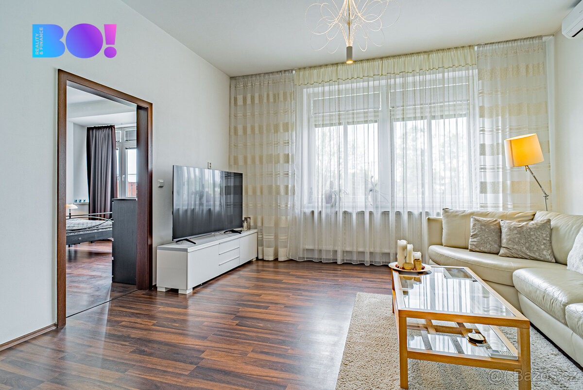 Prodej bytu 3+1, 105 m² se zahradou, lodžií a garáží, Prostě