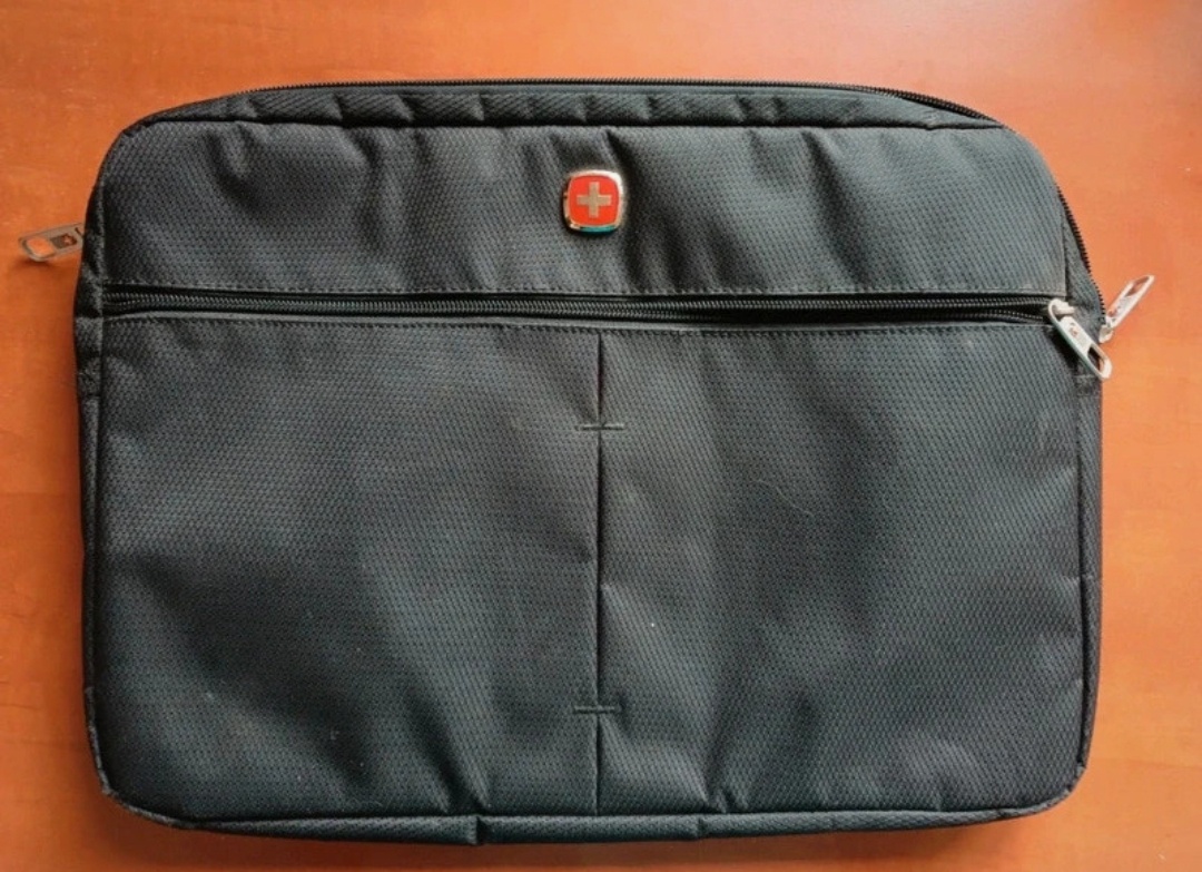 Pouzdro na ntb