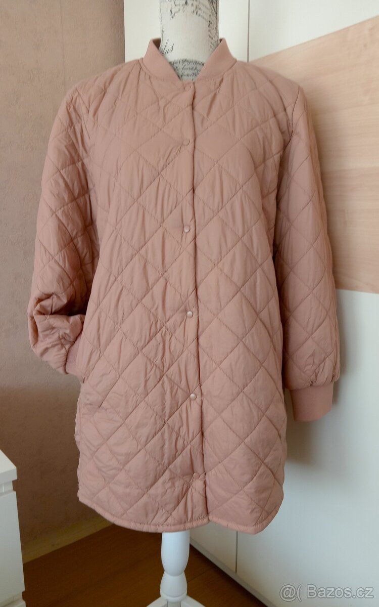 Kabátek zn .VERO MODA vel. L