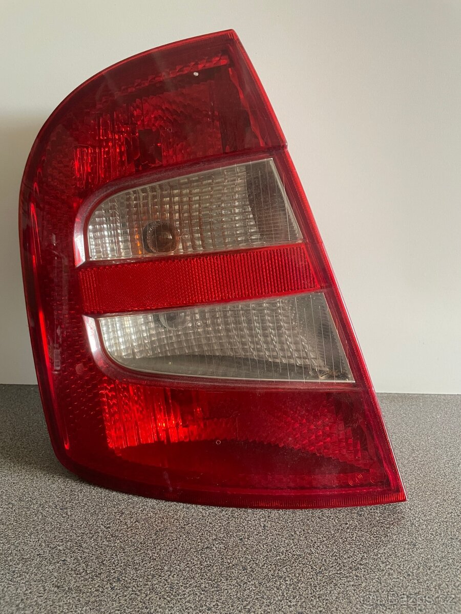 Zadní světlo Škoda Fabia L