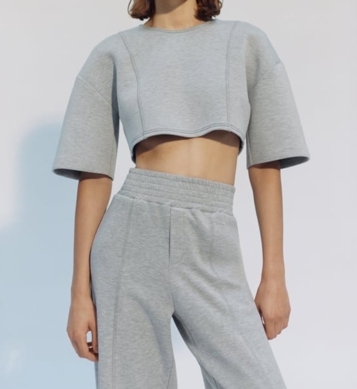 69,- Kč za balíkovnu. Zara. Casual top. Oversized.