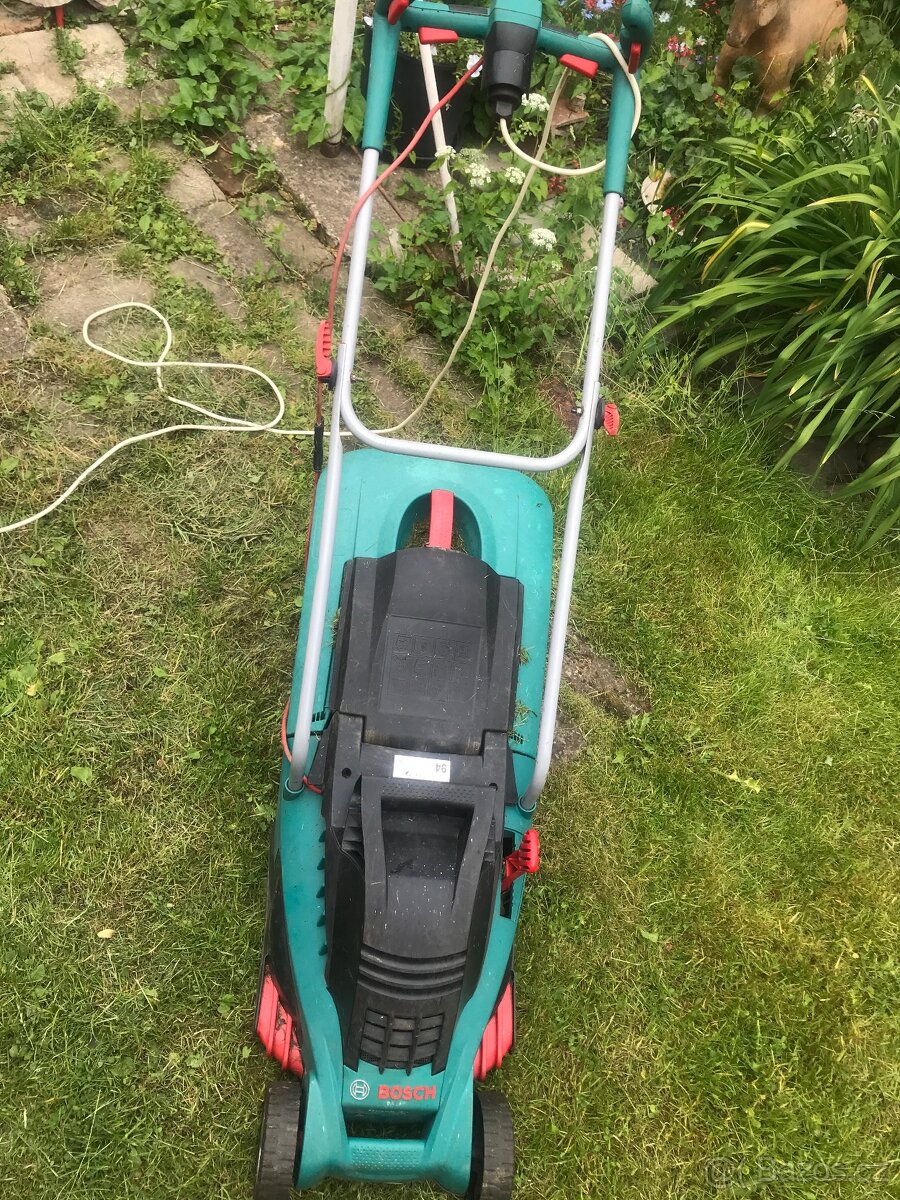 Bosch Rotak 34 cm 1300 Wt