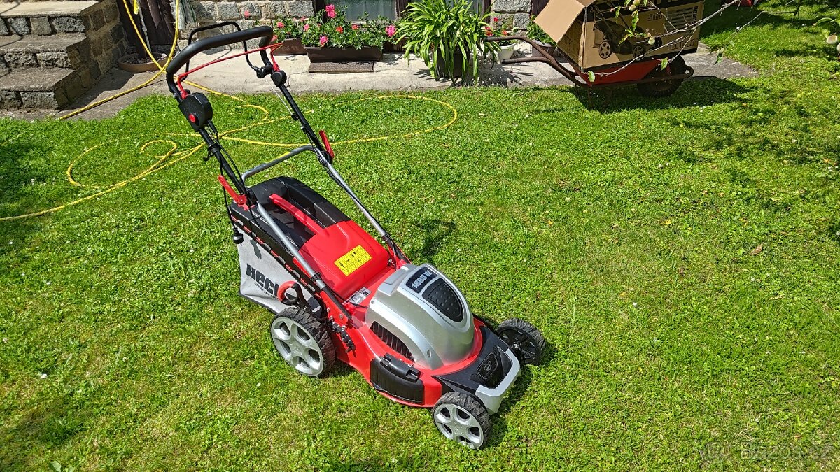 Elektrická sekačka Hecht 1805 S s pojezdem