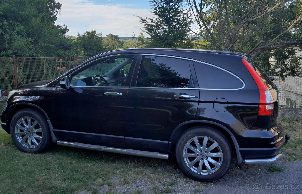 Honda CR-V 2.0 Benzín r. 2010