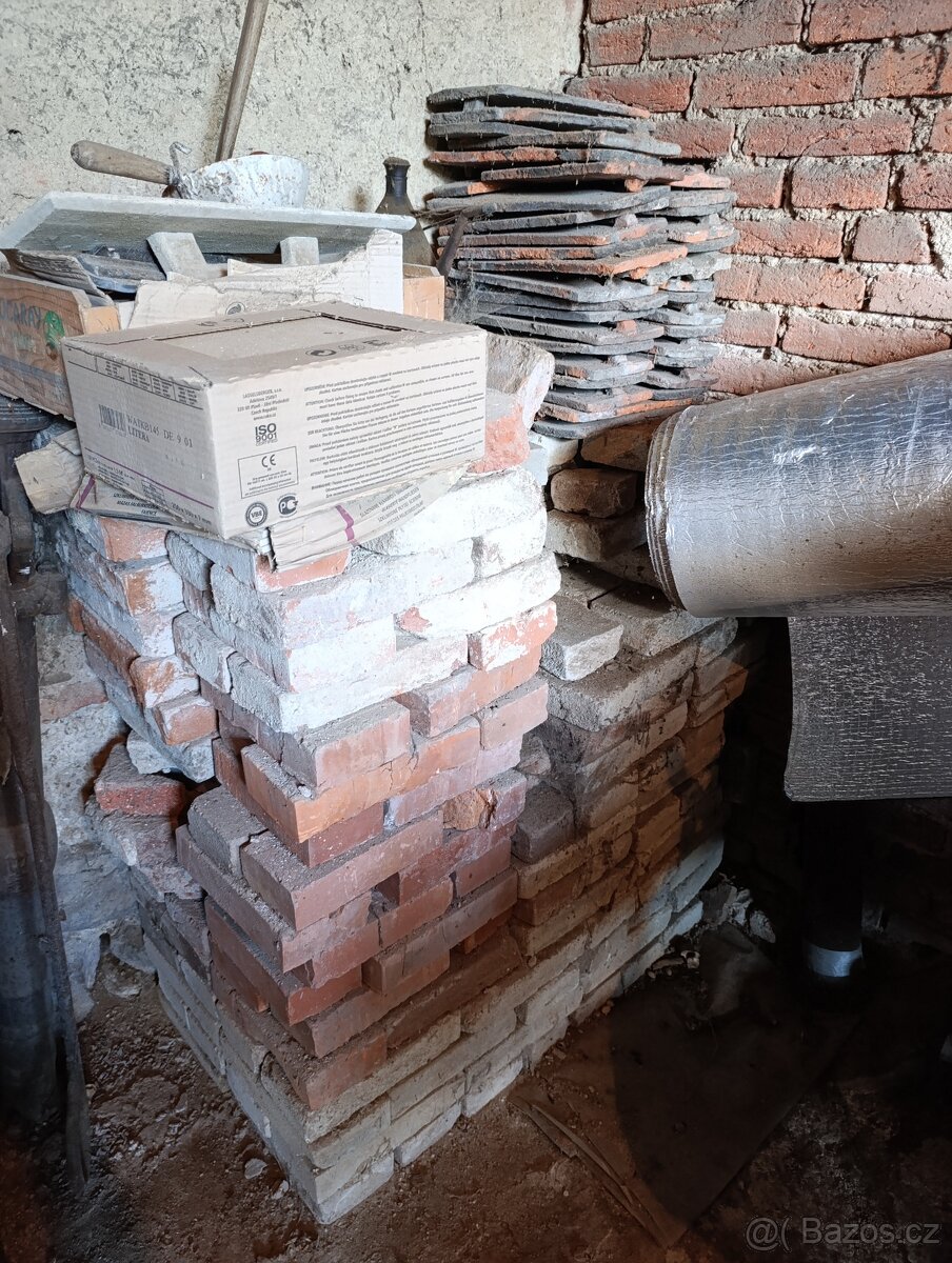 Prodám cihly 5Kč/ks