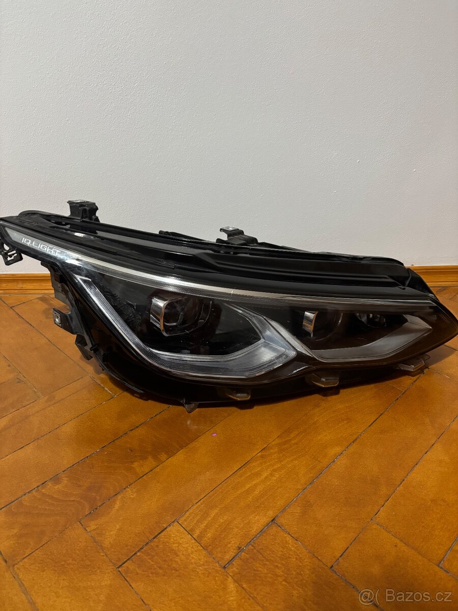 Světlomet Golf 8 IQ light