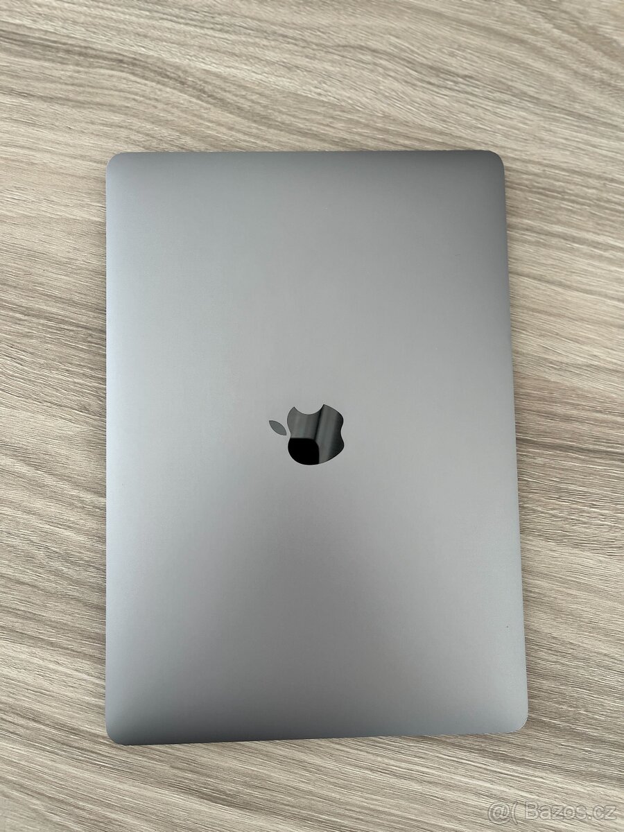 Apple MacBook Pro 13" (A1708)