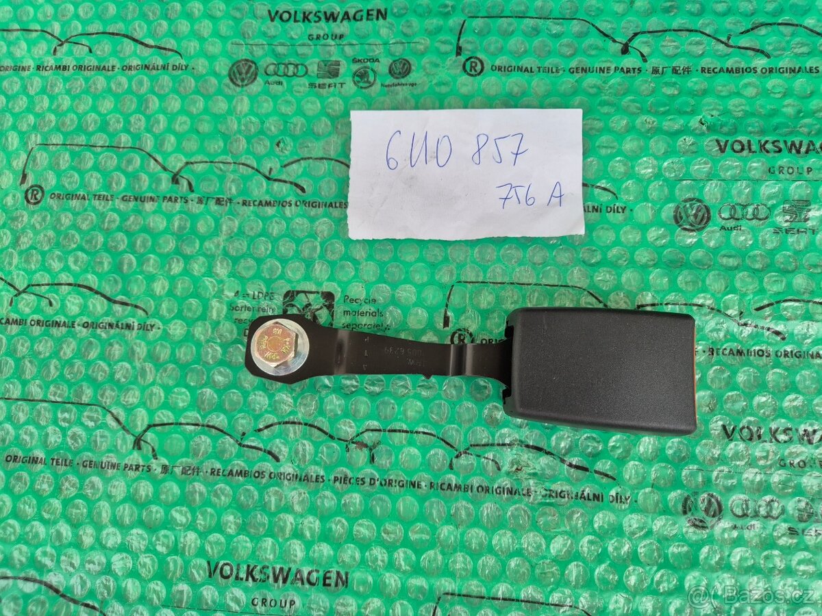 zámek bezpečnostního pásu přední Škoda Felicia 6U0857756A
